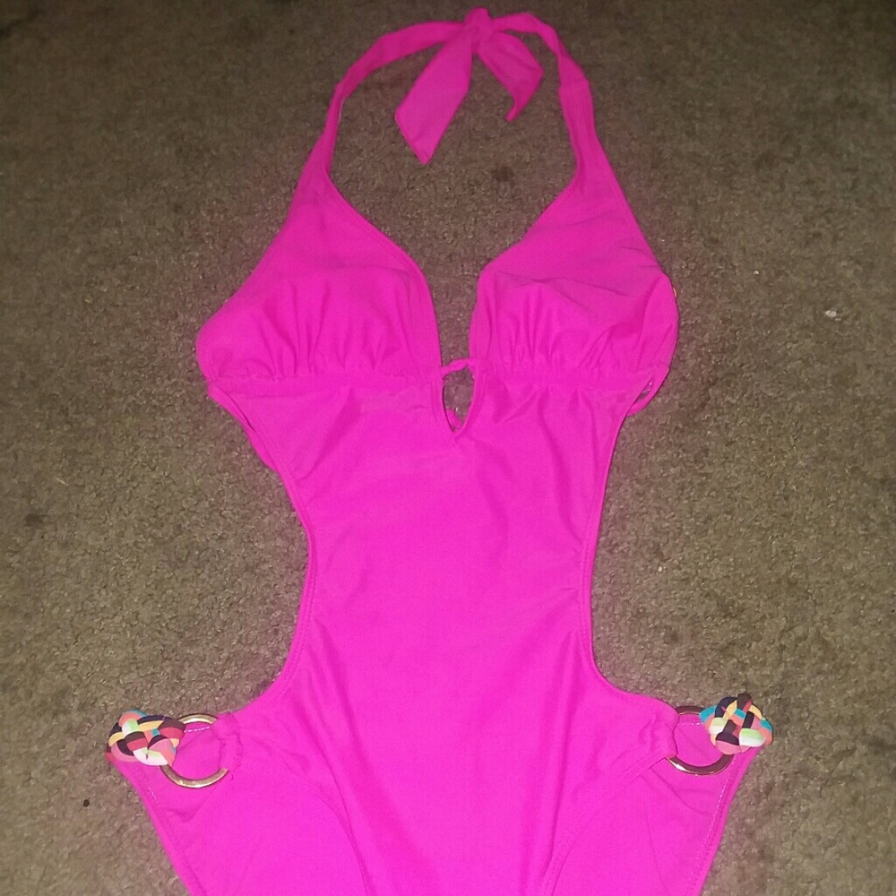 Bathing suit